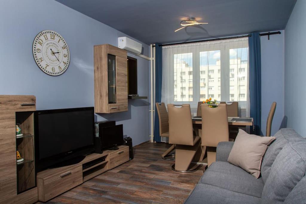 Gery'S Apartman Budapeste Exterior foto